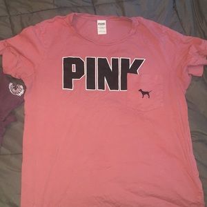 2 large PINK T-shirt’s